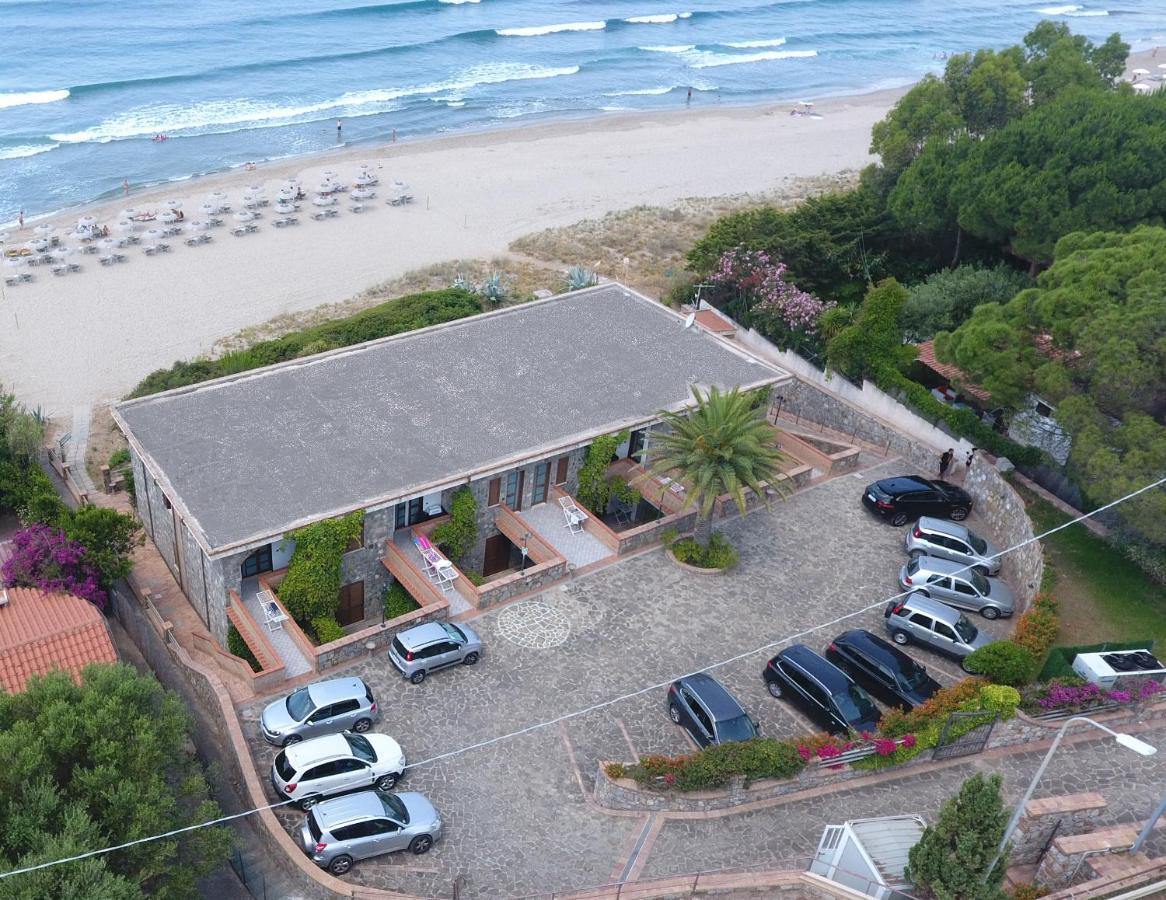 Residence Le Palme - Appartamenti Sul Mare - Spiaggia Tra Palinuro E Caprioli Пишотта Экстерьер фото